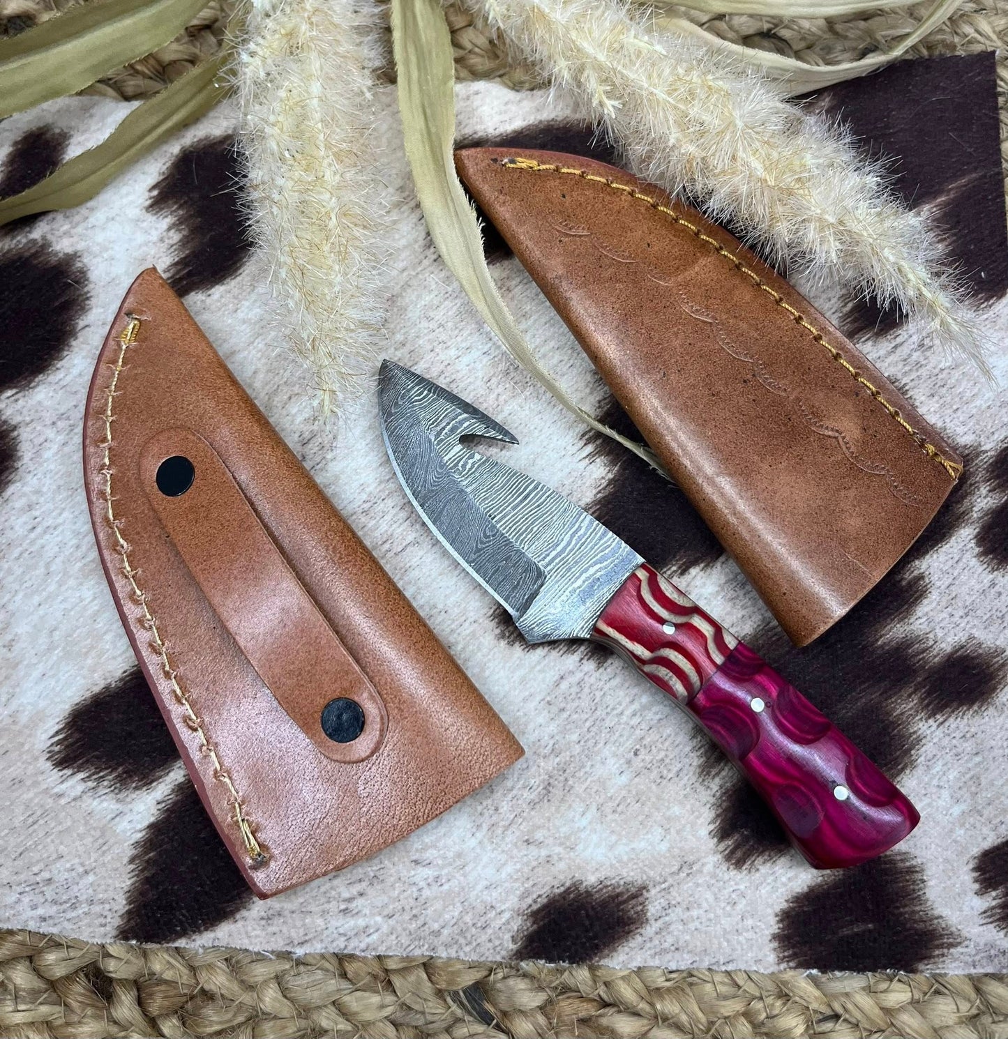 Small Tail Hook Knife