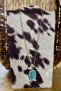 Conch Pendant Necklace