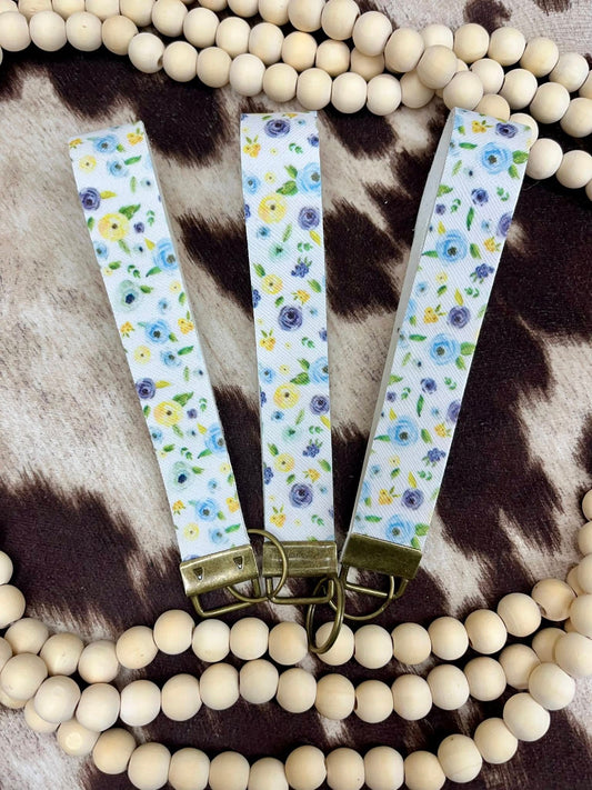 Cottage Floral Wristlet