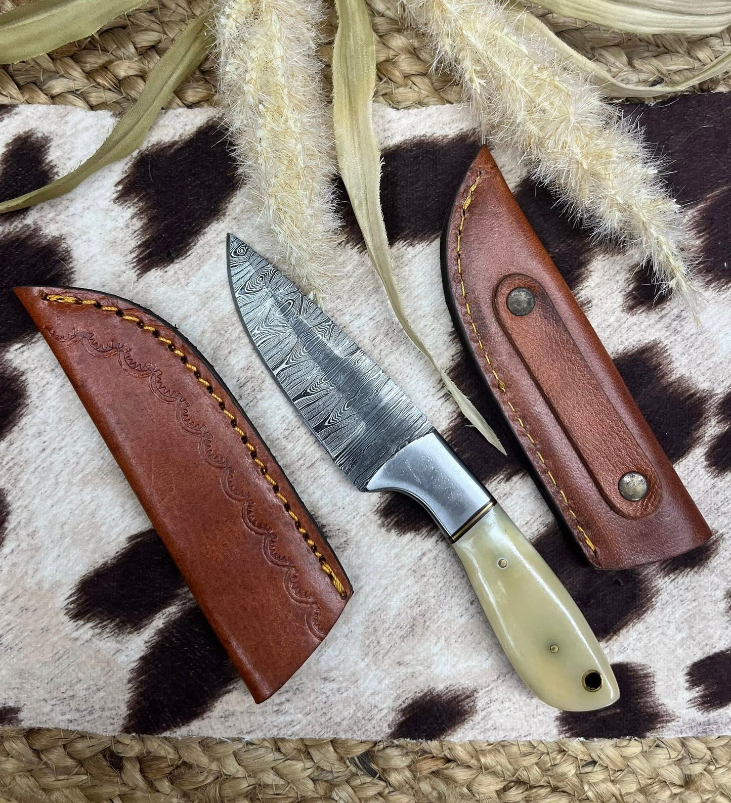 Small Pearl Color Handle Knife